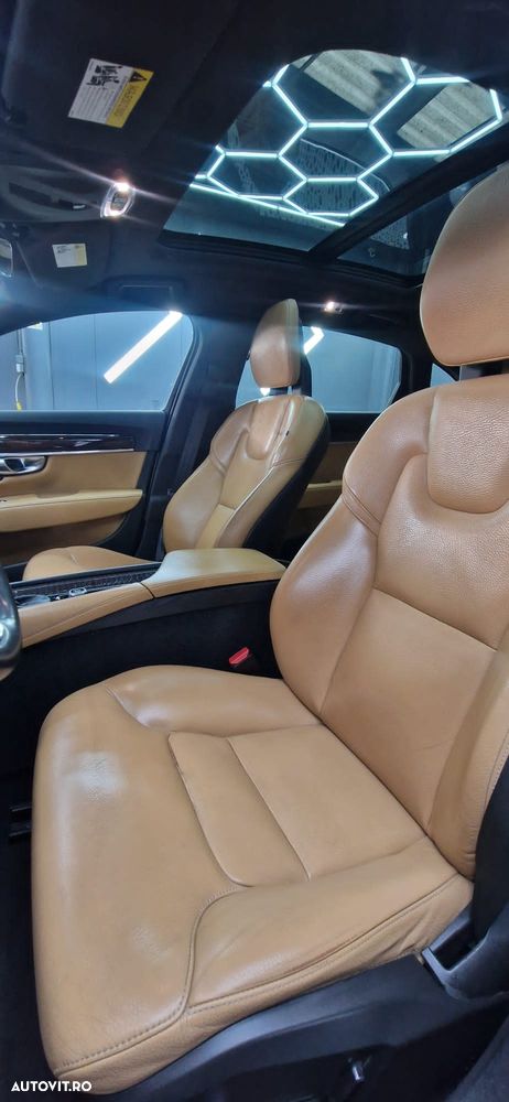 Volvo S90 T6 AWD Geartronic Momentum - 38