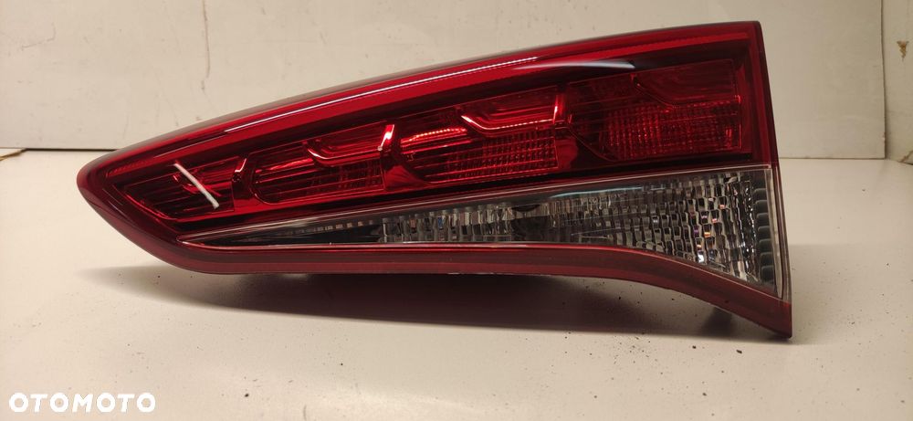 HYUNDAI TUCSON II III LAMPA PRAWA TYŁ TYLNA W KLAPĘ LED 15-18 - 3