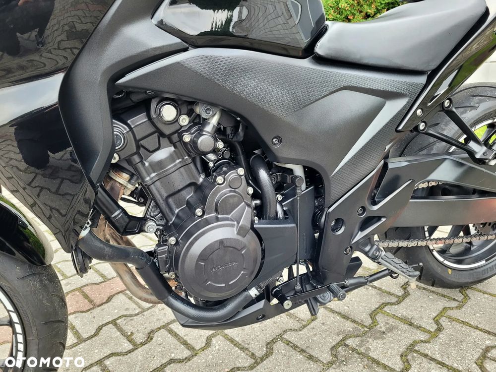 Honda CB - 24