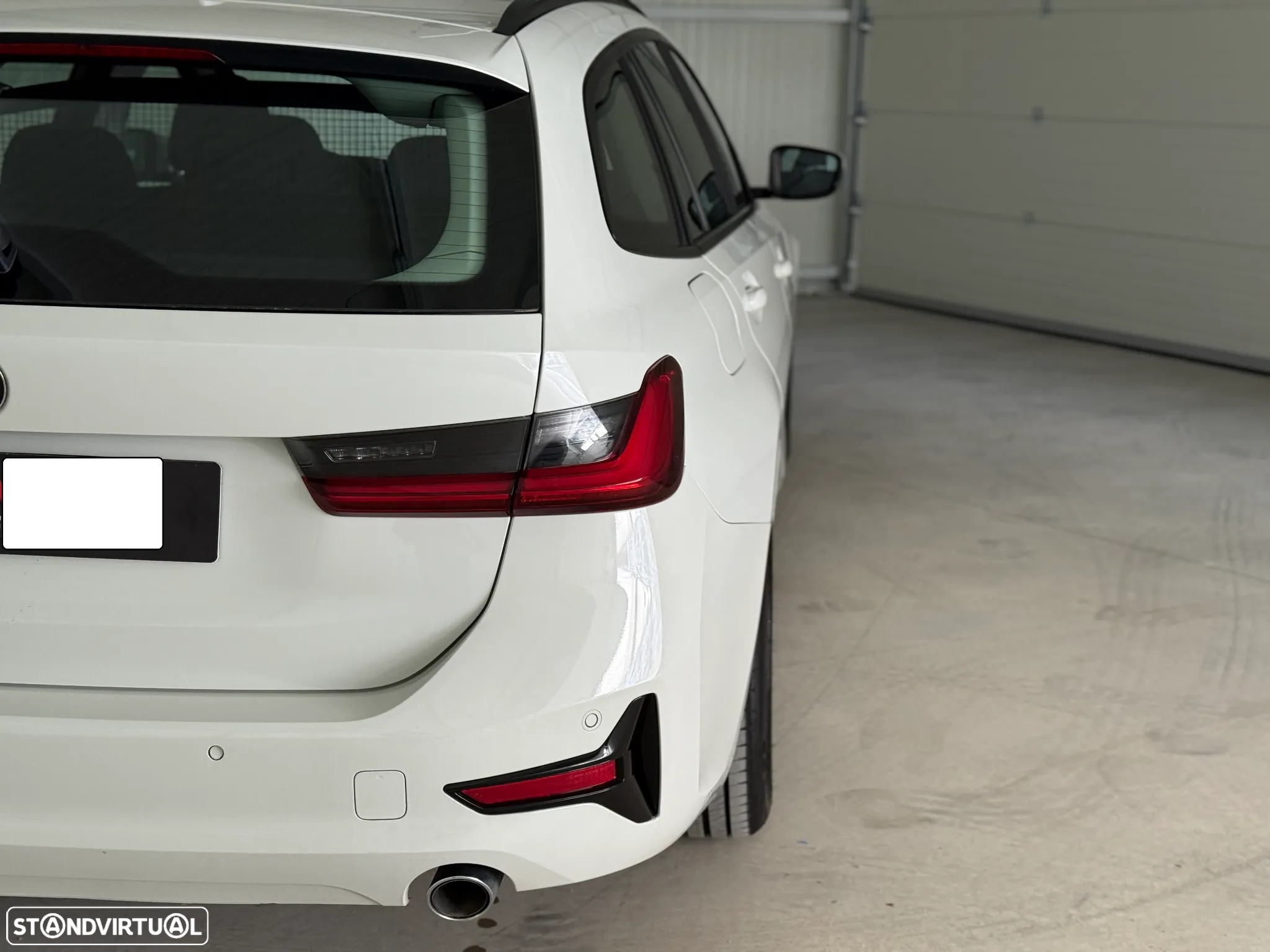 BMW 318 d Touring - 10