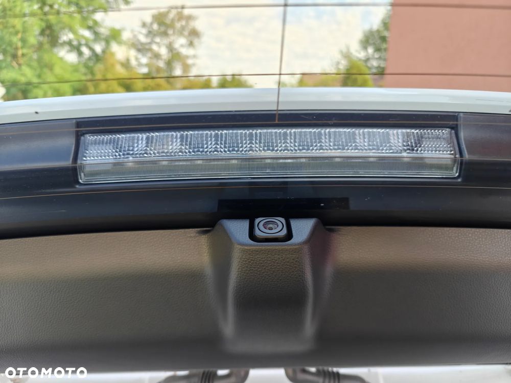 Toyota RAV4 2.5 Hybrid Executive 4x4 - 36