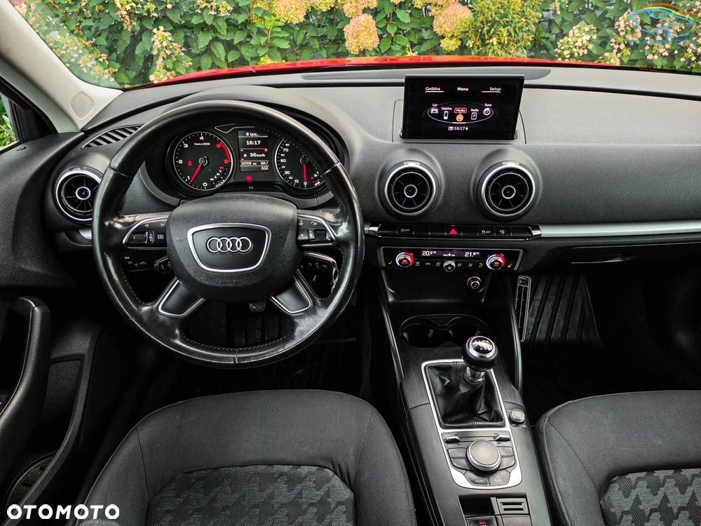 Audi A3 Sportback 2.0 TDI Attraction - 21