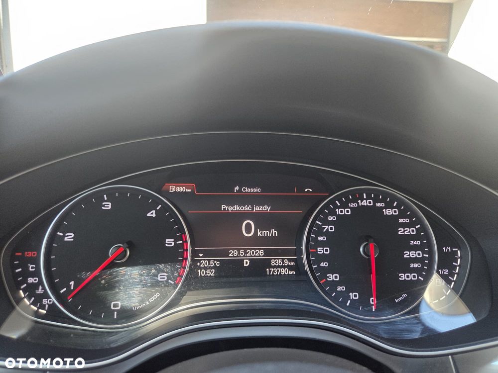Audi A6 Avant - 27