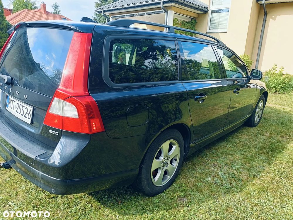 Volvo V70 2.0D Momentum - 12