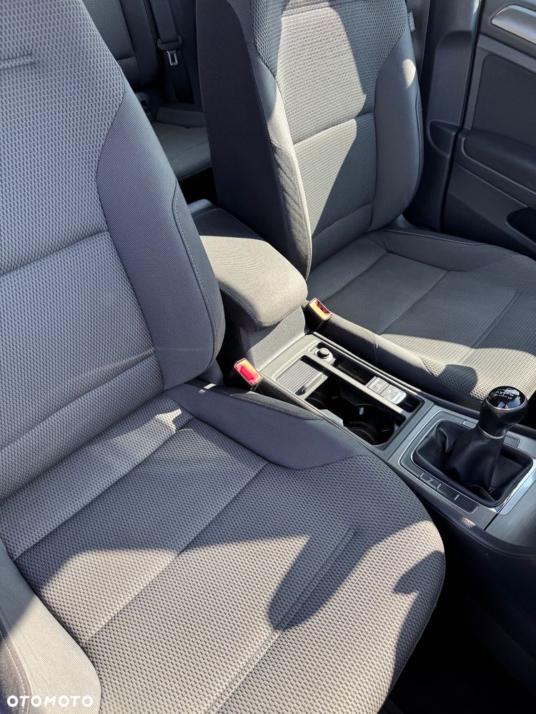 Volkswagen Golf 1.4 TSI BMT Highline - 17