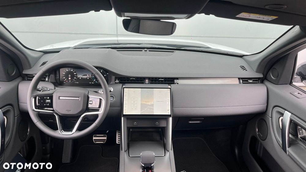 Land Rover Discovery Sport - 8