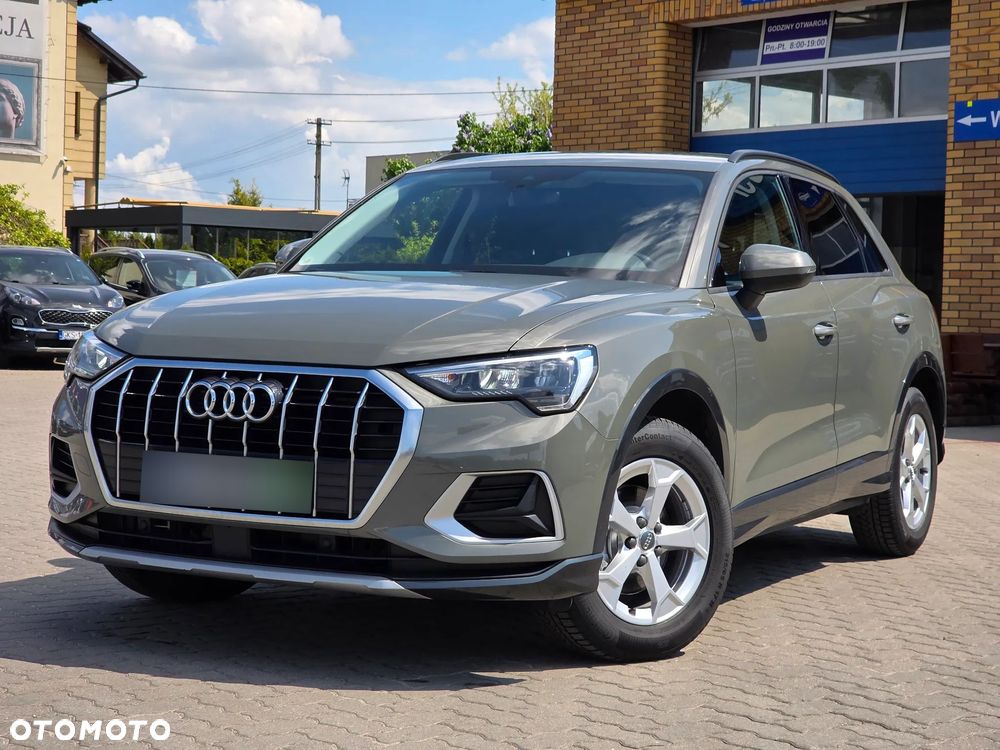 Audi Q3 35 TFSI S tronic - 1