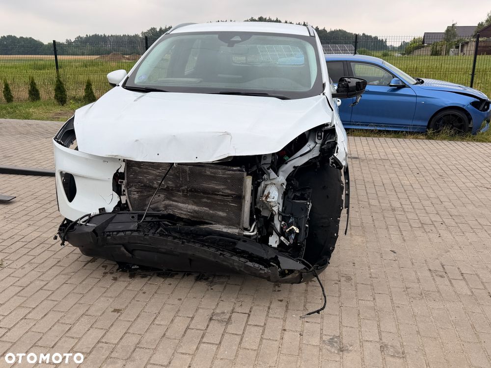 Ford Kuga 2.5 Duratec FHEV TITANIUM - 4