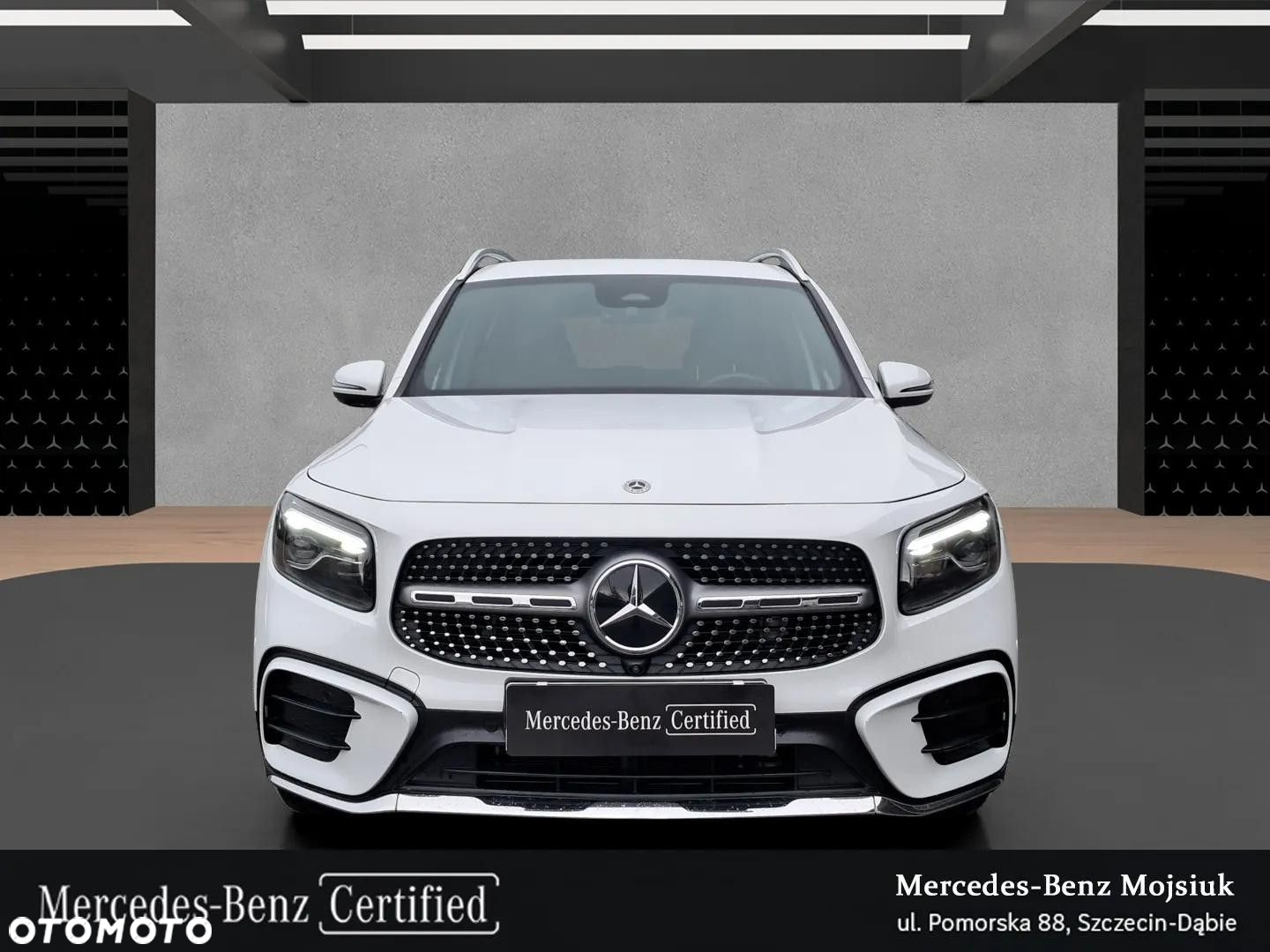 Mercedes-Benz GLB - 2