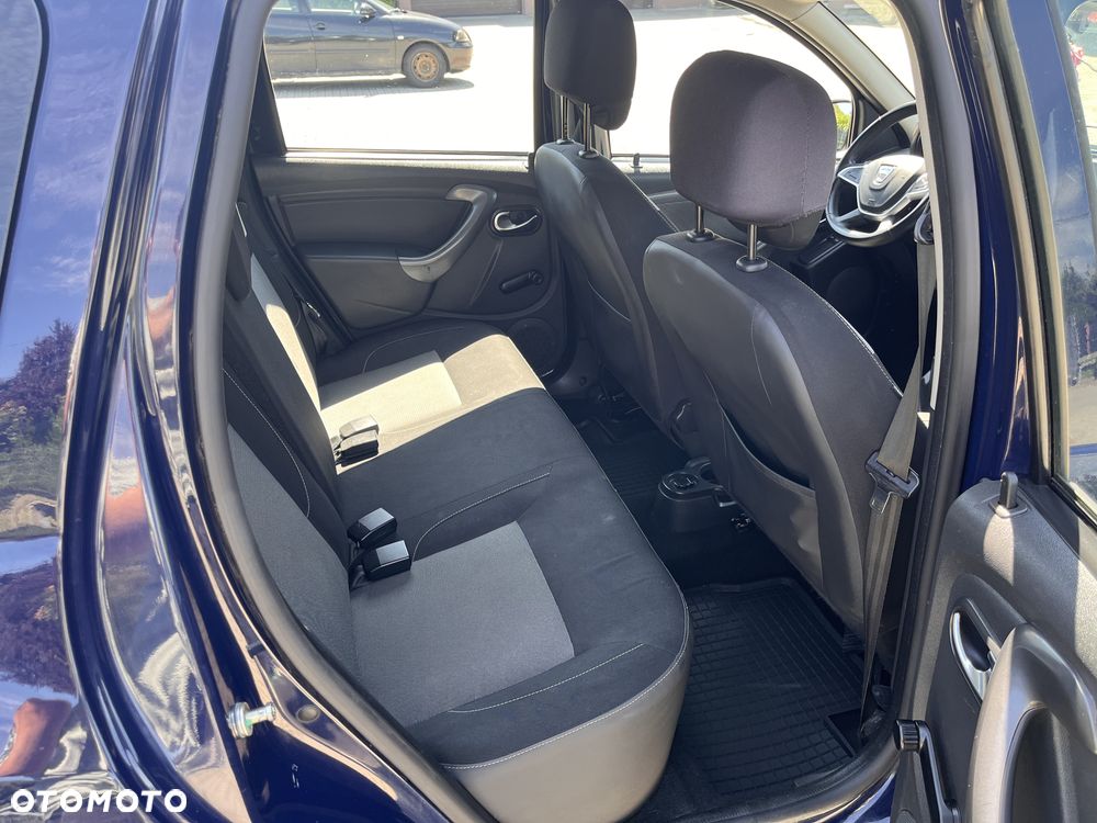 Dacia Duster 1.6 SCe Laureate S&S - 11