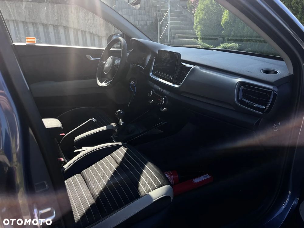 Kia Stonic 1.2 L - 15