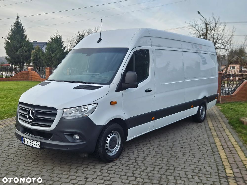 Mercedes-Benz Sprinter - 5