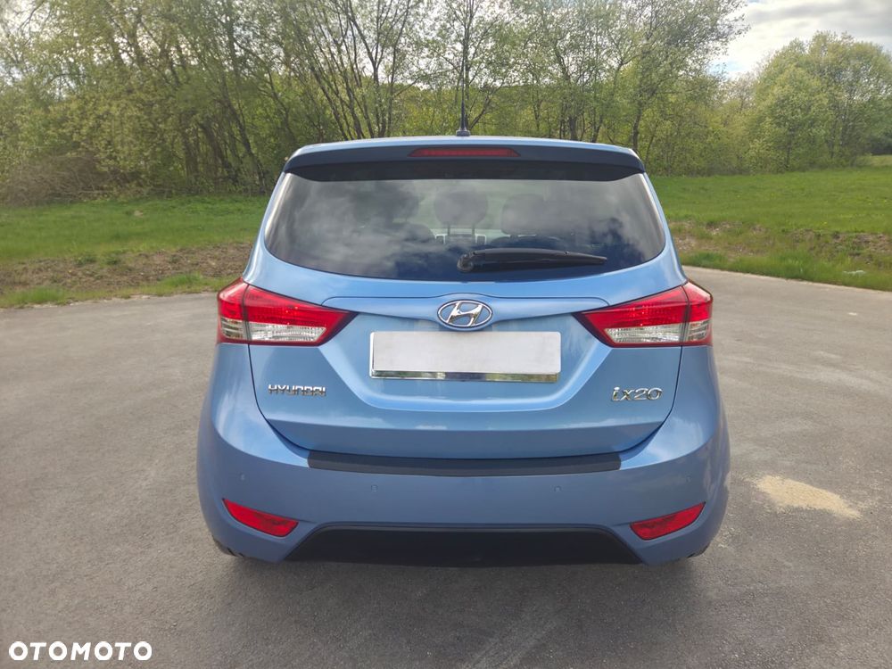 Hyundai ix20 1.4 blue Comfort - 7