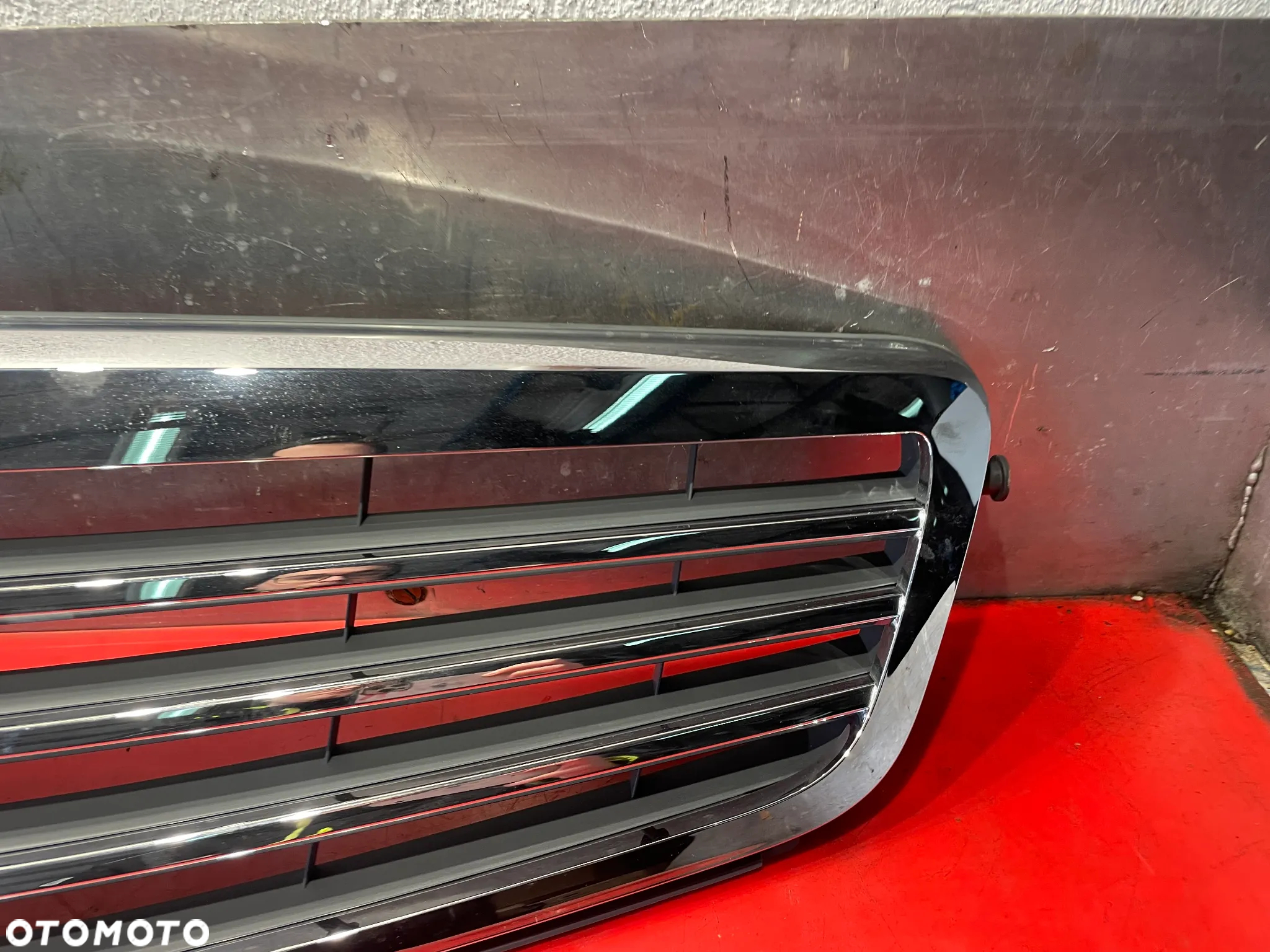 GRILL ATRAPA CHŁODNICY MERCEDES PZEDLIFT W204 - 6