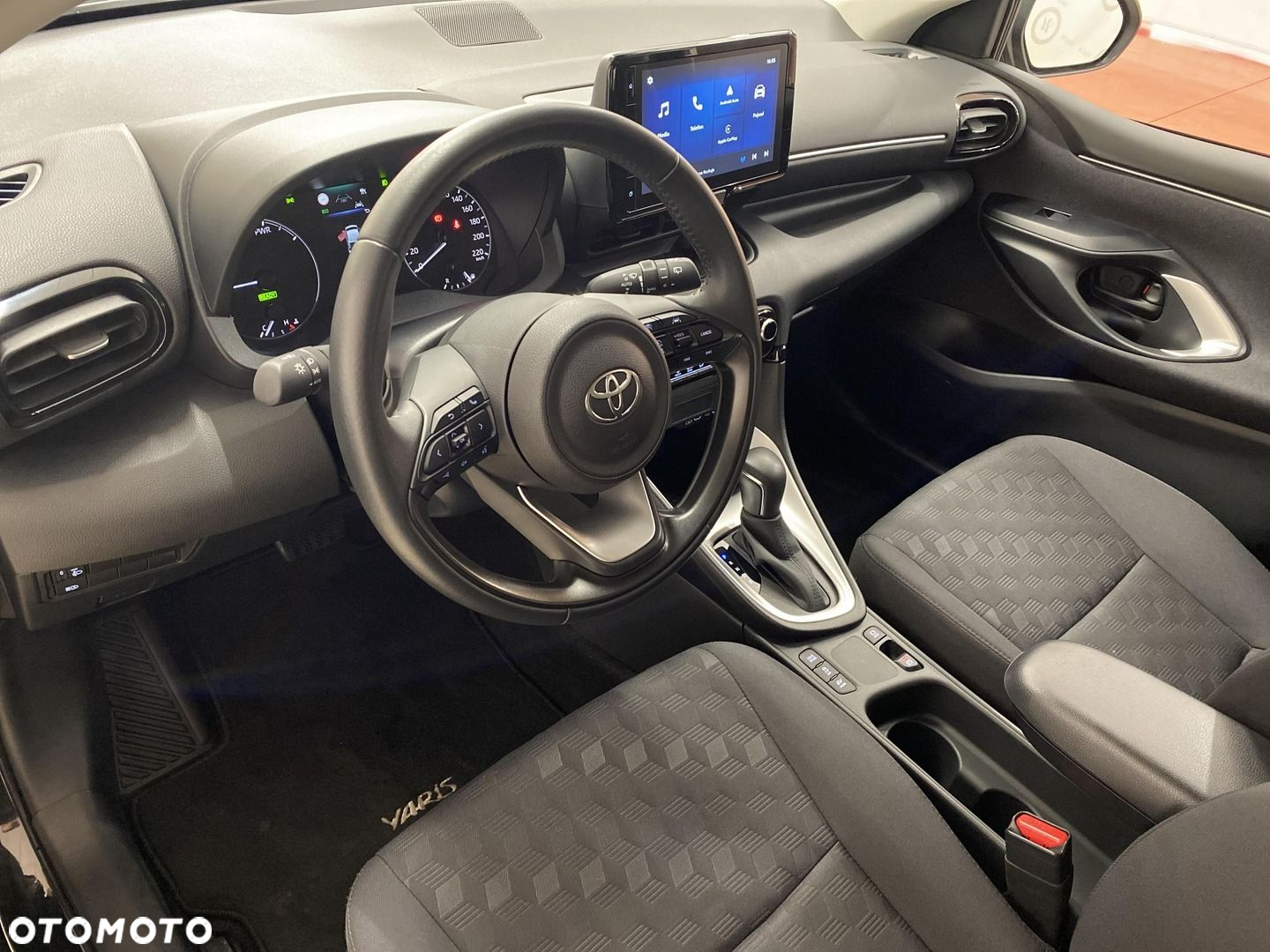 Toyota Yaris Hybrid 1.5 Comfort - 10