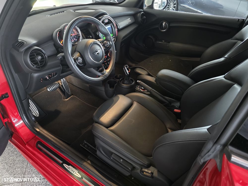 MINI 3 Portas Cooper Auto - 17