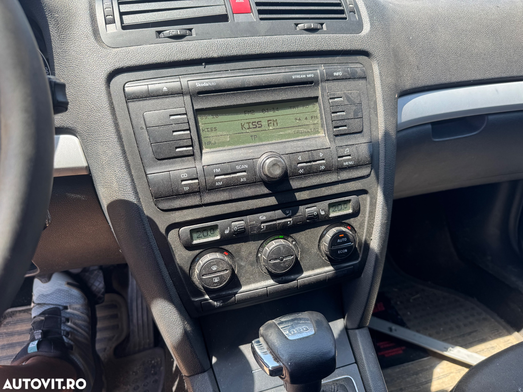 Skoda Octavia 2.0 TDI DPF DSG FAMILY - 10