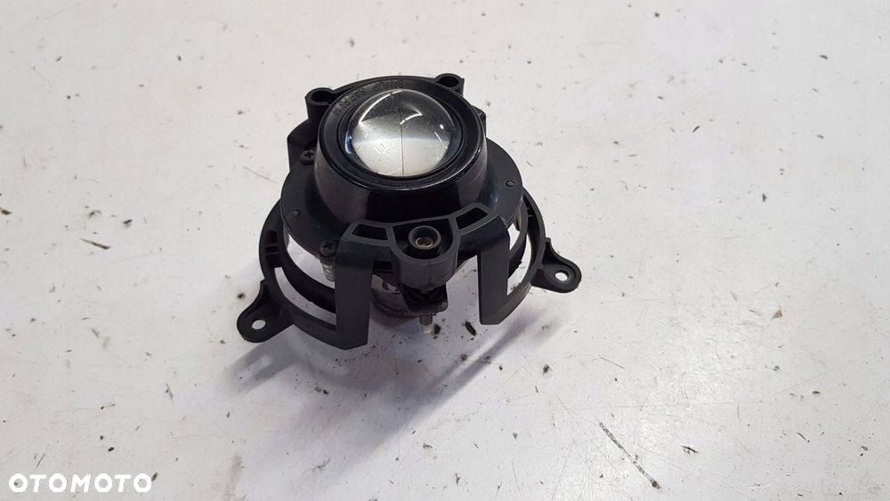 halogen prawy lewy Opel Mokka A - 4