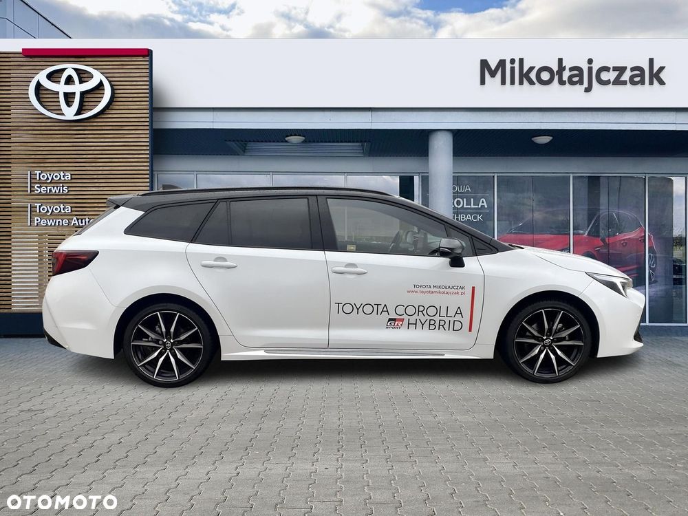 Toyota Corolla 2.0 Hybrid GR Sport Dynamic - 11