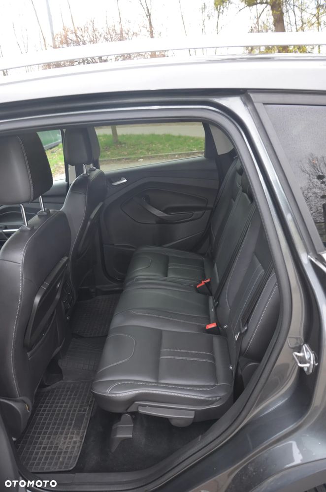 Ford Kuga 2.0 TDCi 4x4 Titanium - 10