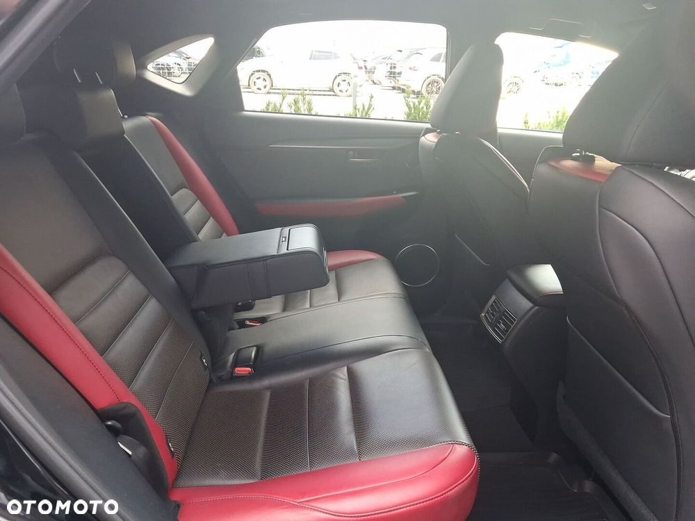 Lexus NX 300 GPF F Sport Edition AWD - 12