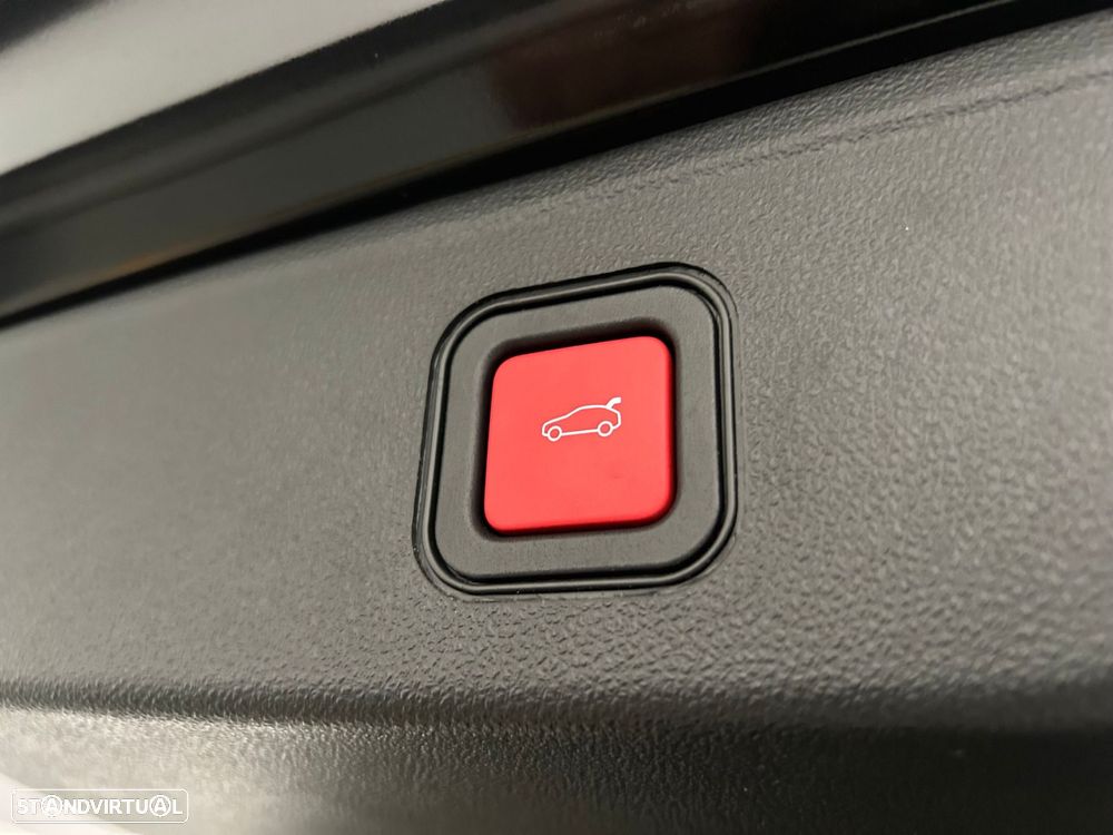 Jeep Avenger 1.2 GSE T3 Altitude - 17