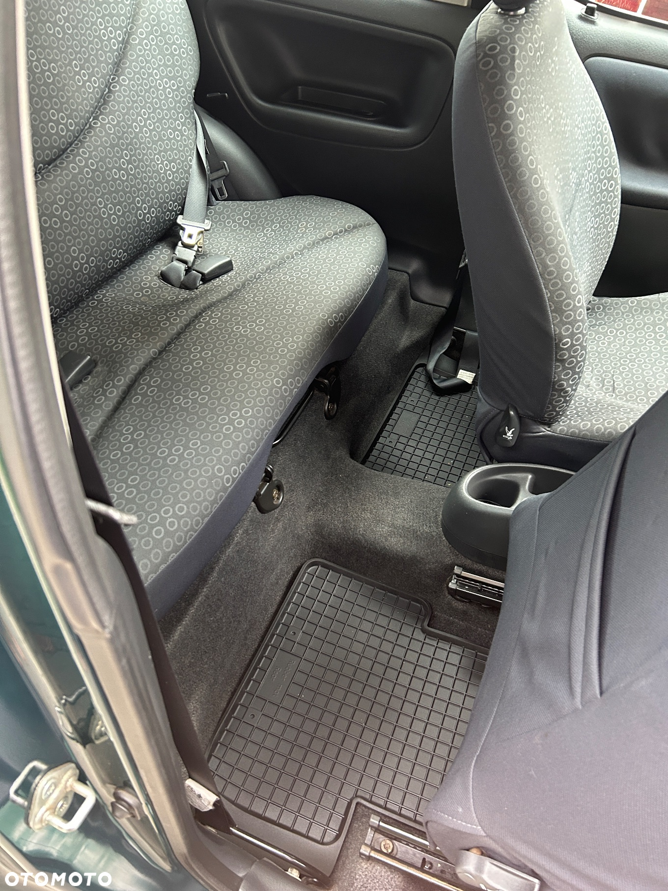 Toyota Yaris 1.3 Terra - 10