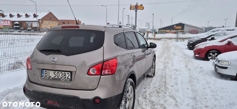 Nissan Qashqai+2 2.0 dCi DPF acenta - 6