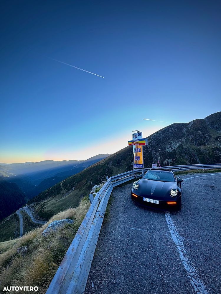 Porsche 911 4S PDK - 25