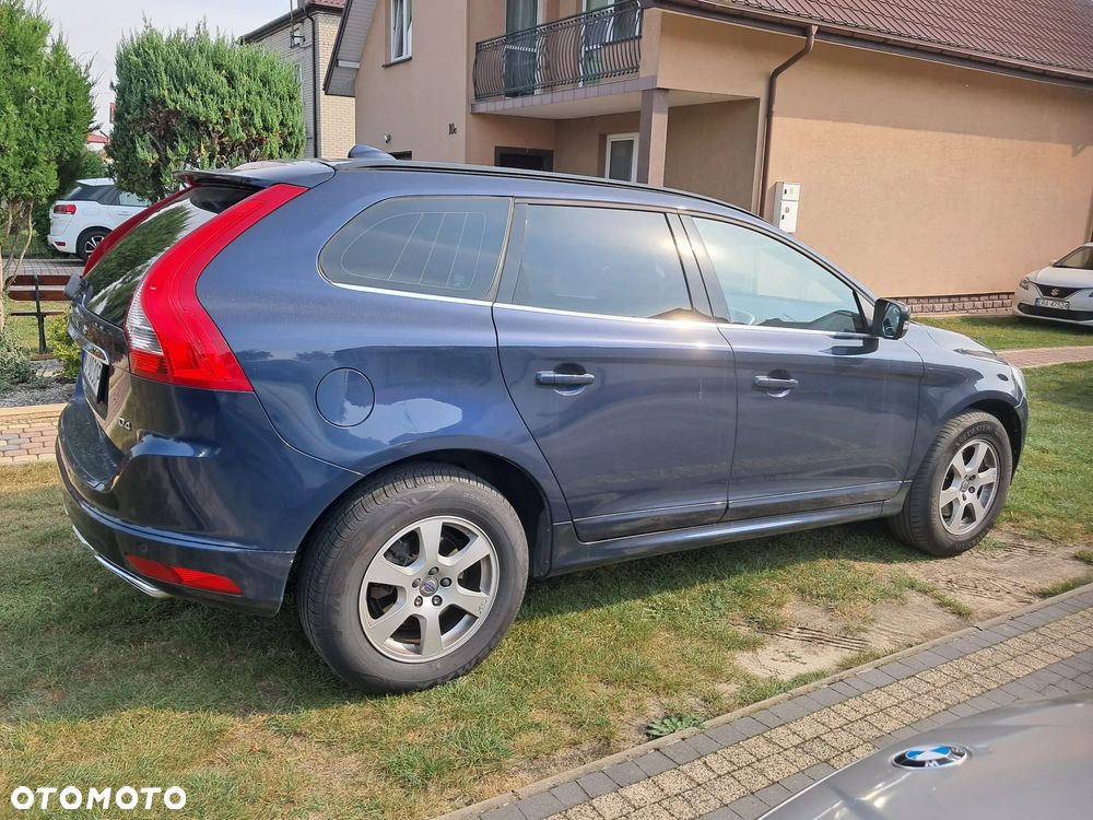 Volvo XC 60 D4 Drive-E Momentum