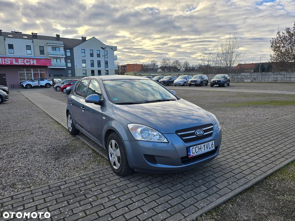 Kia Ceed 1.4 CVVT LX - 3