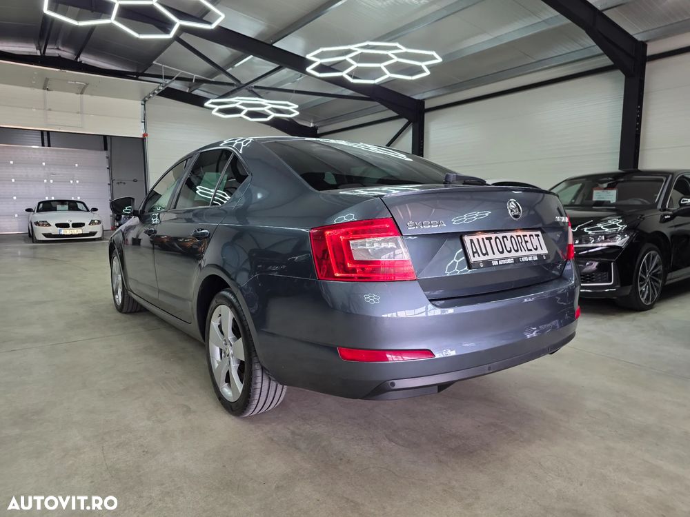 SKODA Octavia 2017 — imagine 5