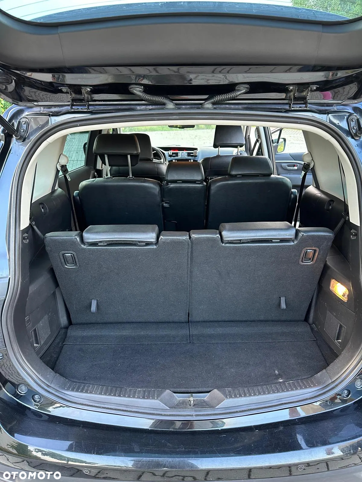 Mazda 5 2.0 Sport - 16