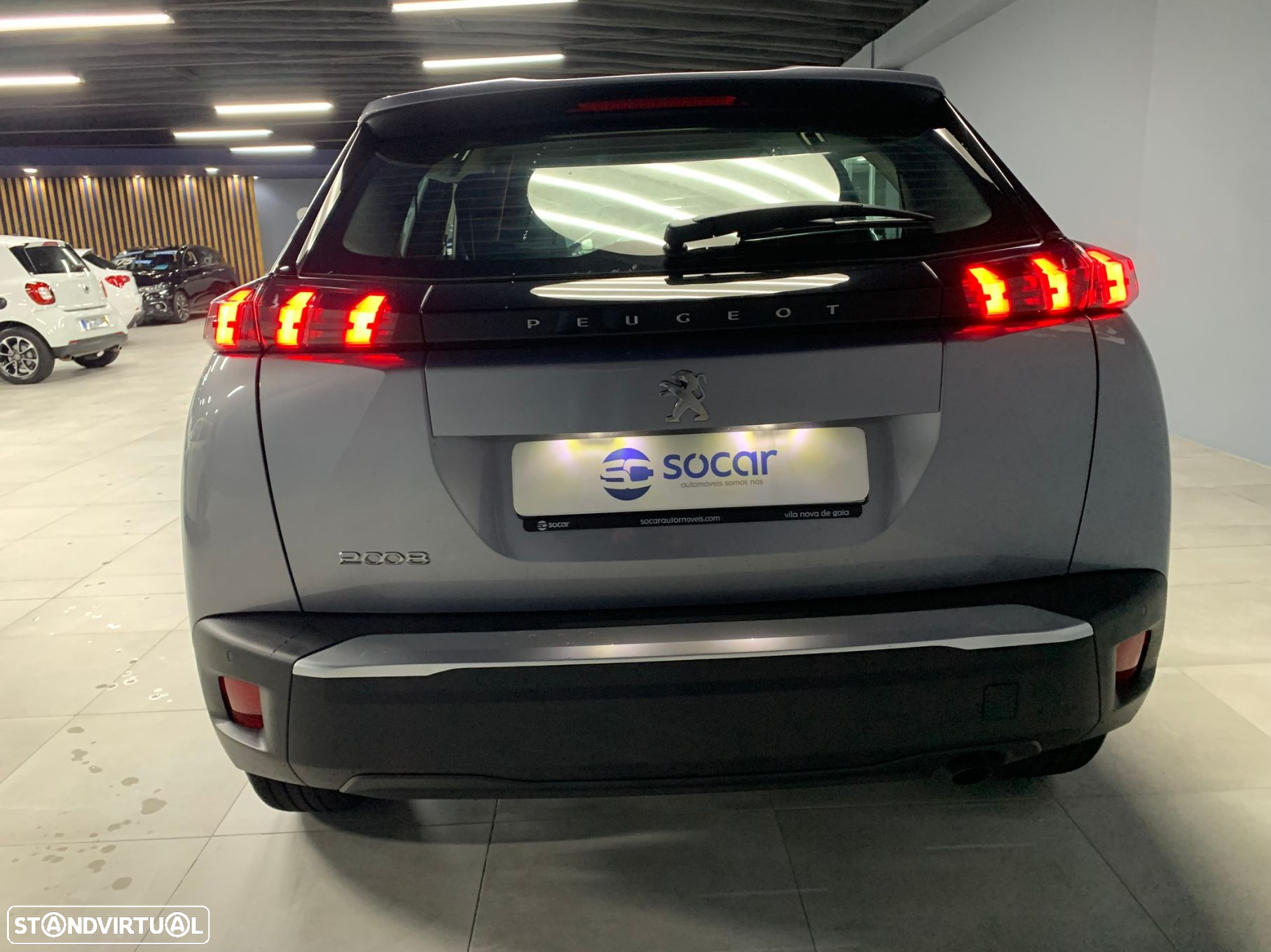 Peugeot 2008 1.2 PureTech Active Pack - 9