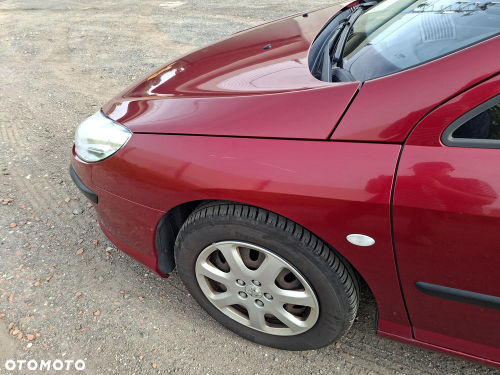 Peugeot 407 2005 photo 2