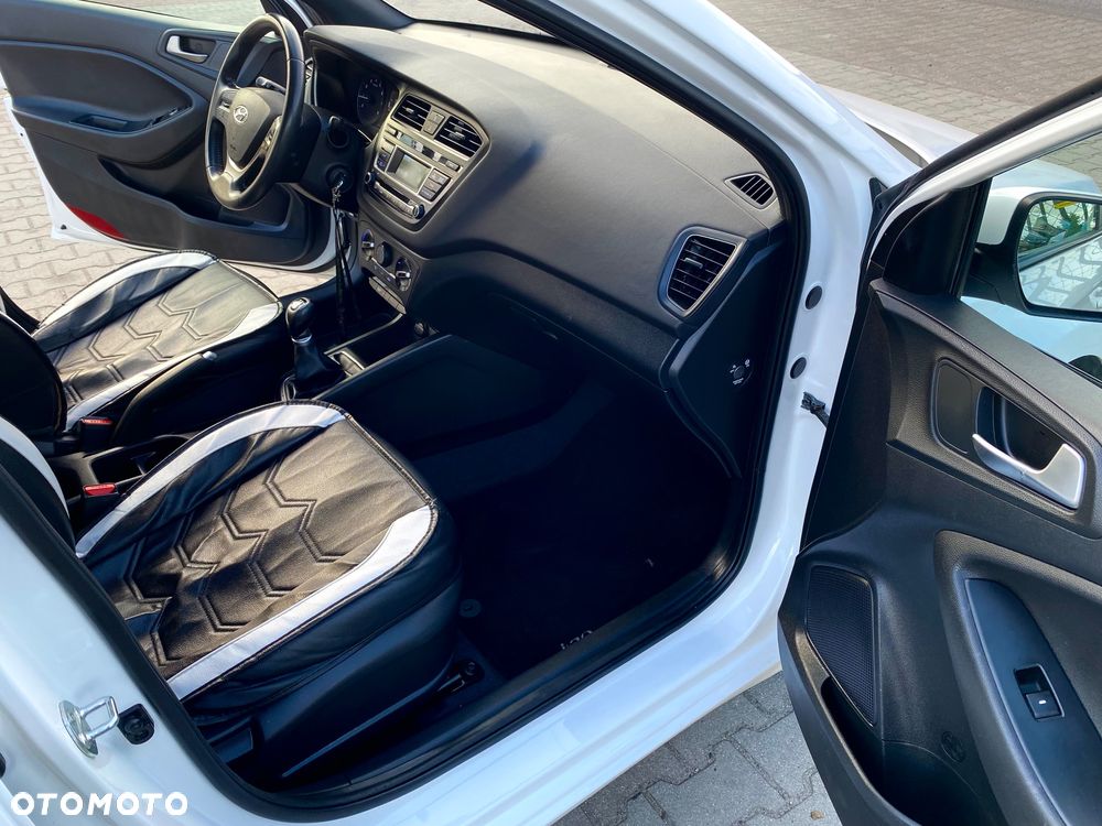 Hyundai i20 - 9