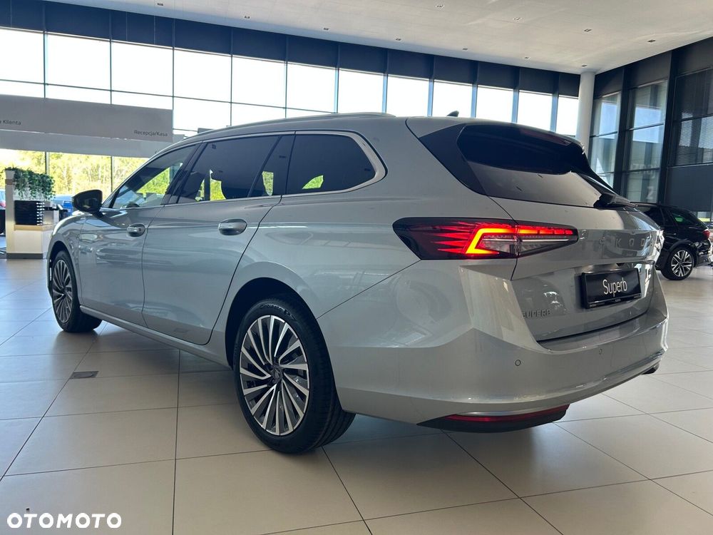 Skoda Superb 2.0 TSI 4x4 L&K DSG - 11
