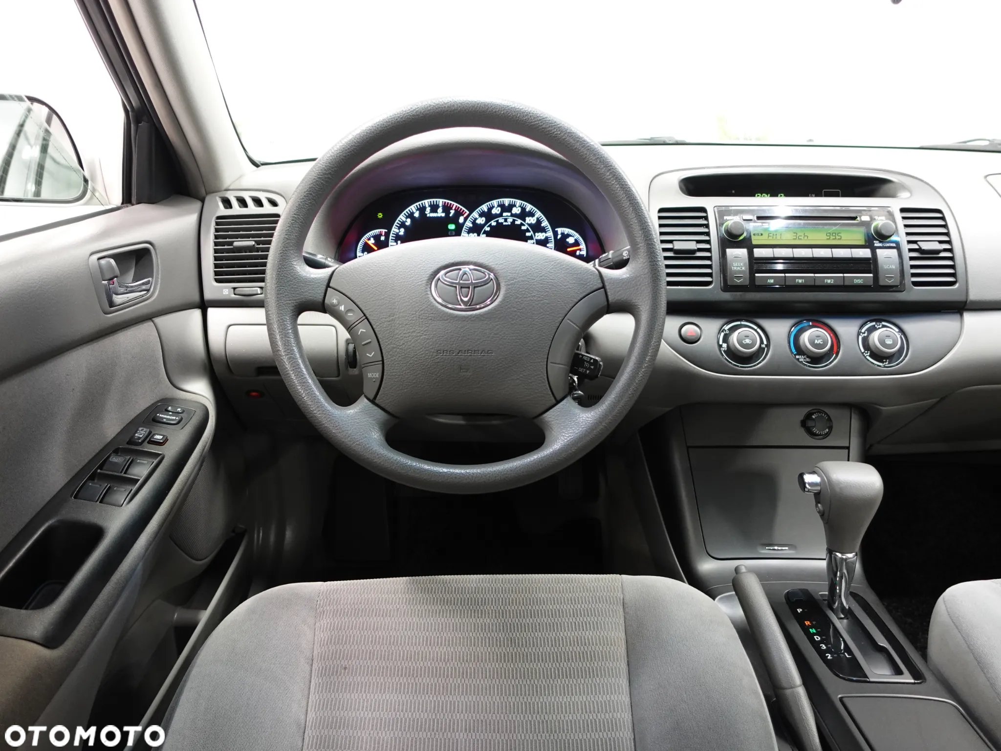 Toyota Camry 2.4 VVT-i - 33