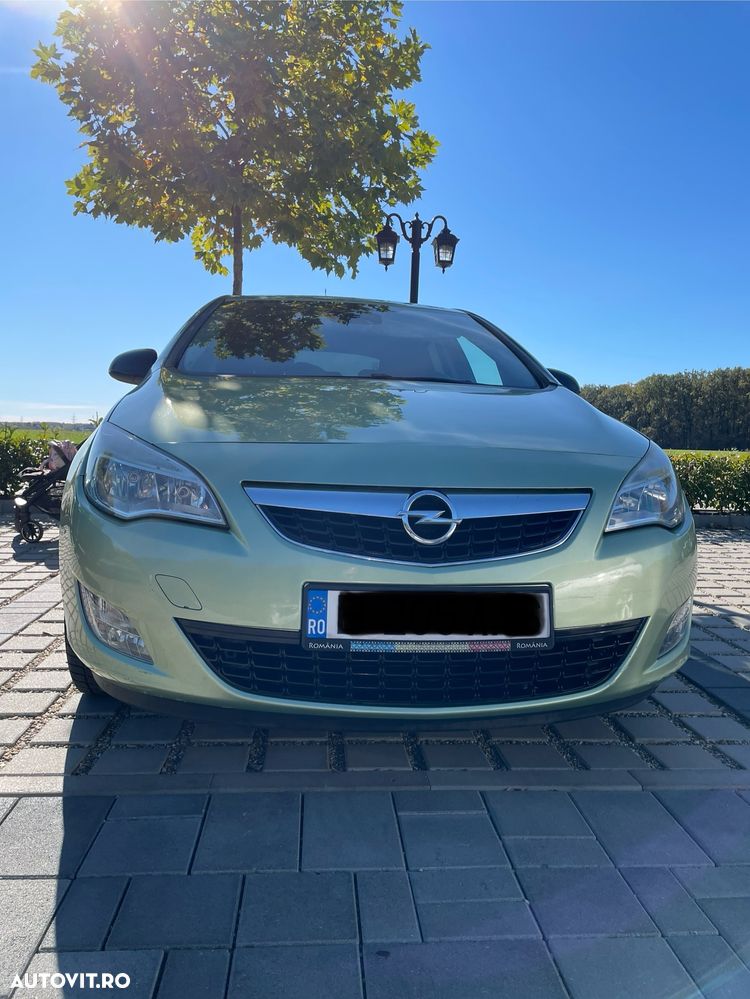 Opel Astra 1.7 CDTI Enjoy - 1