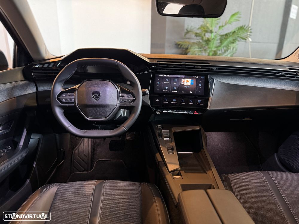 Peugeot 308 1.5 BlueHDi Allure Pack EAT8 - 39