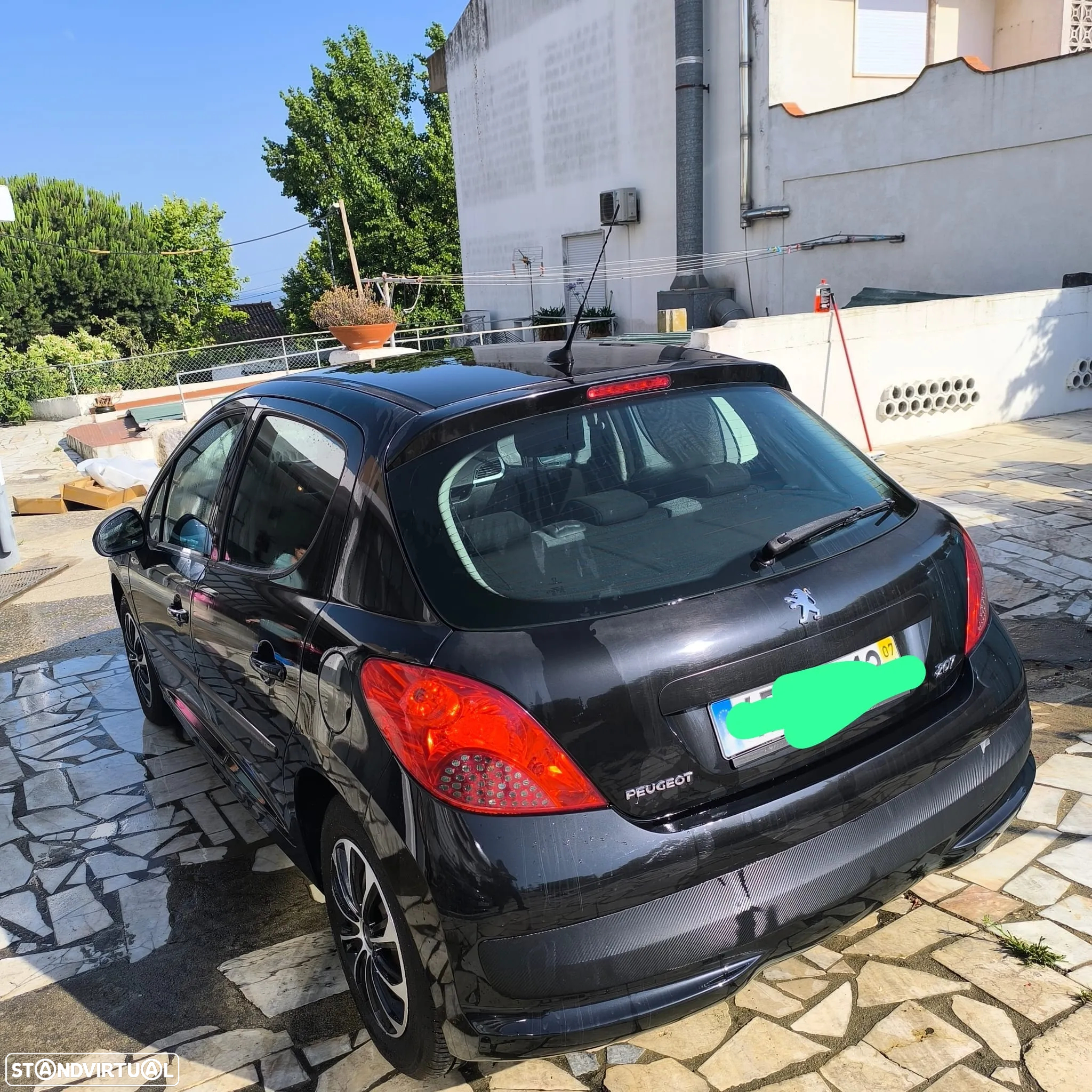 Peugeot 207 - 4