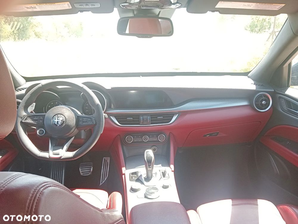 Alfa Romeo Stelvio 2.0 Turbo TI Q4 - 18