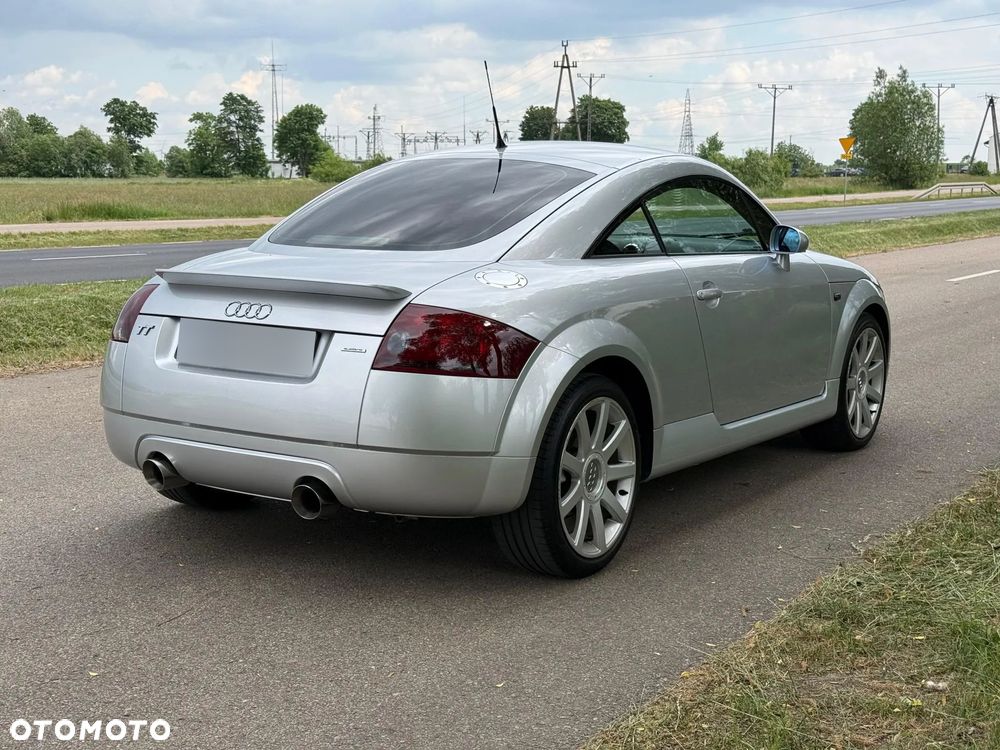 Audi TT Coupé - 6