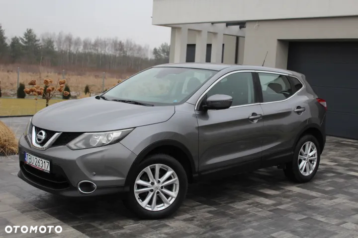 Nissan Qashqai - 2