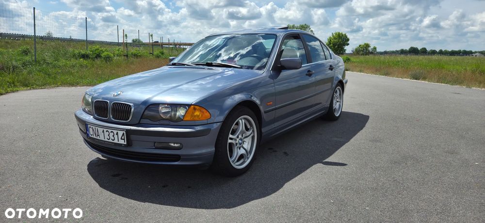 BMW Seria 3 - 1