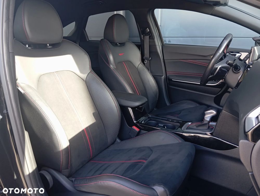 Kia ProCeed 1.6 T-GDI GT DCT - 10