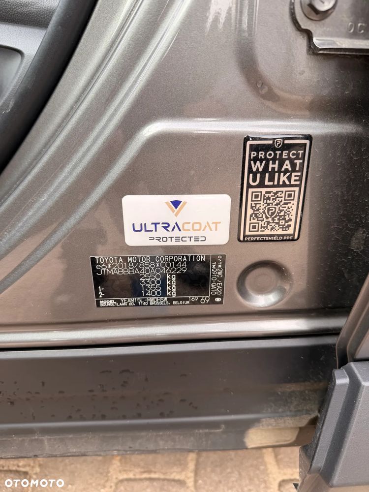 Toyota bZ4X 71.4kWh 4x4 Executive - 11