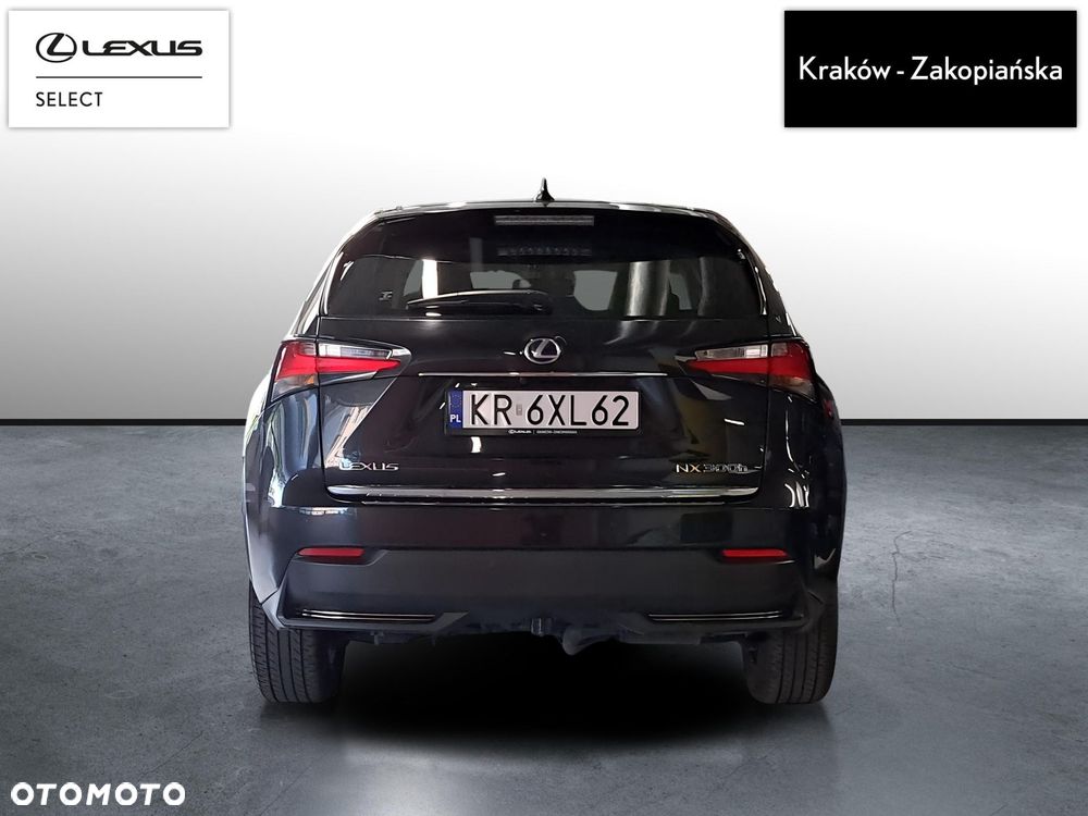 Lexus NX 300h Comfort AWD - 9