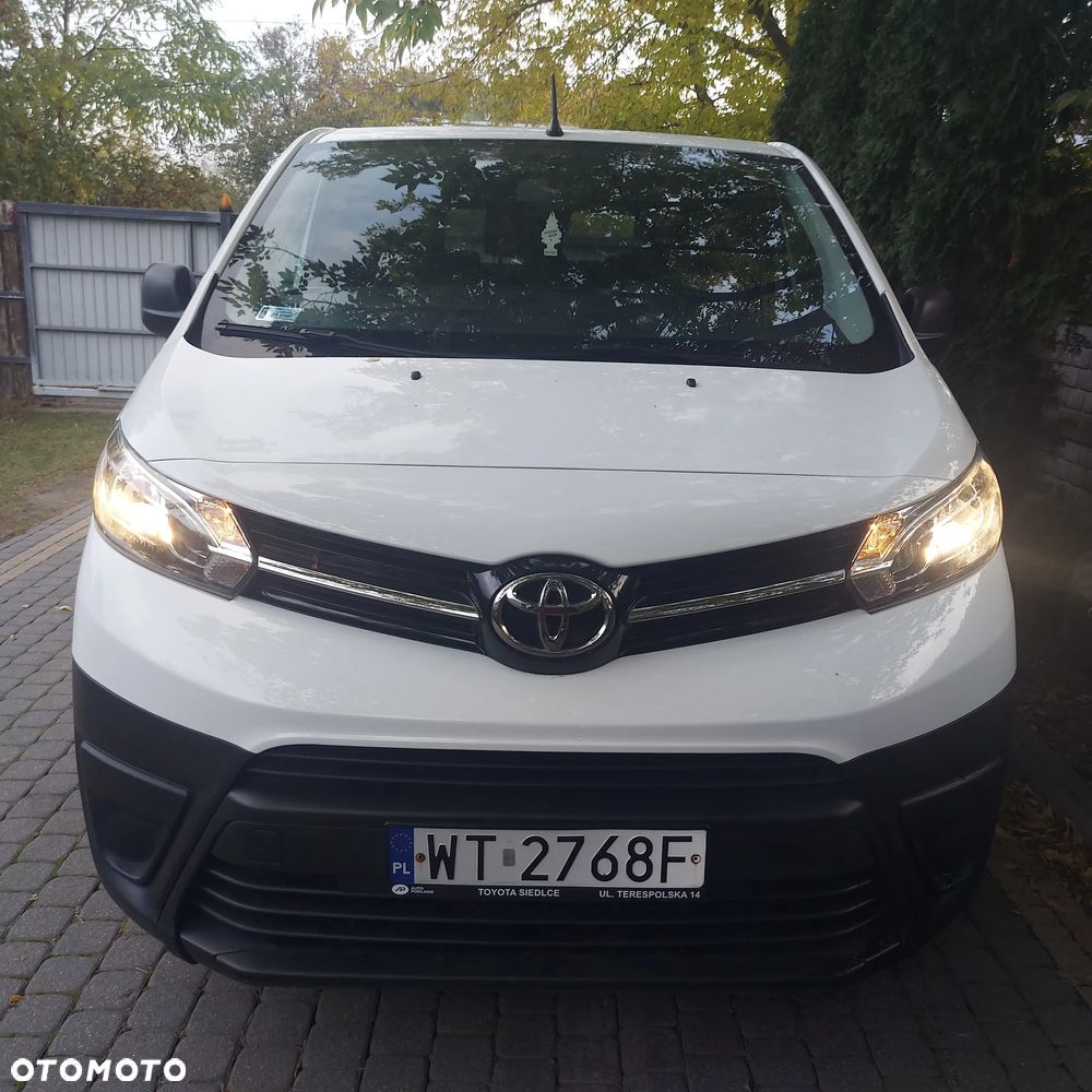 Toyota ProAce Kombi 1.5 D-4D Compact 2,6t - 6