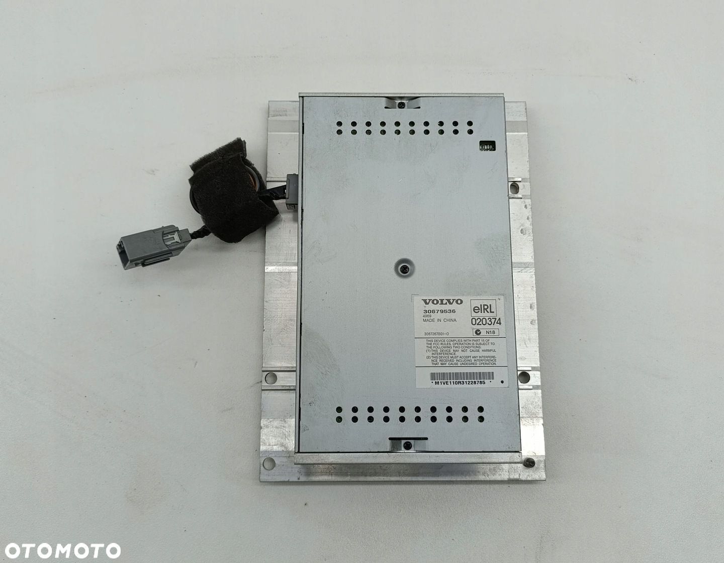 WZMACNIACZ AUDIO VOLVO V50 S40 II 30679536 - 1